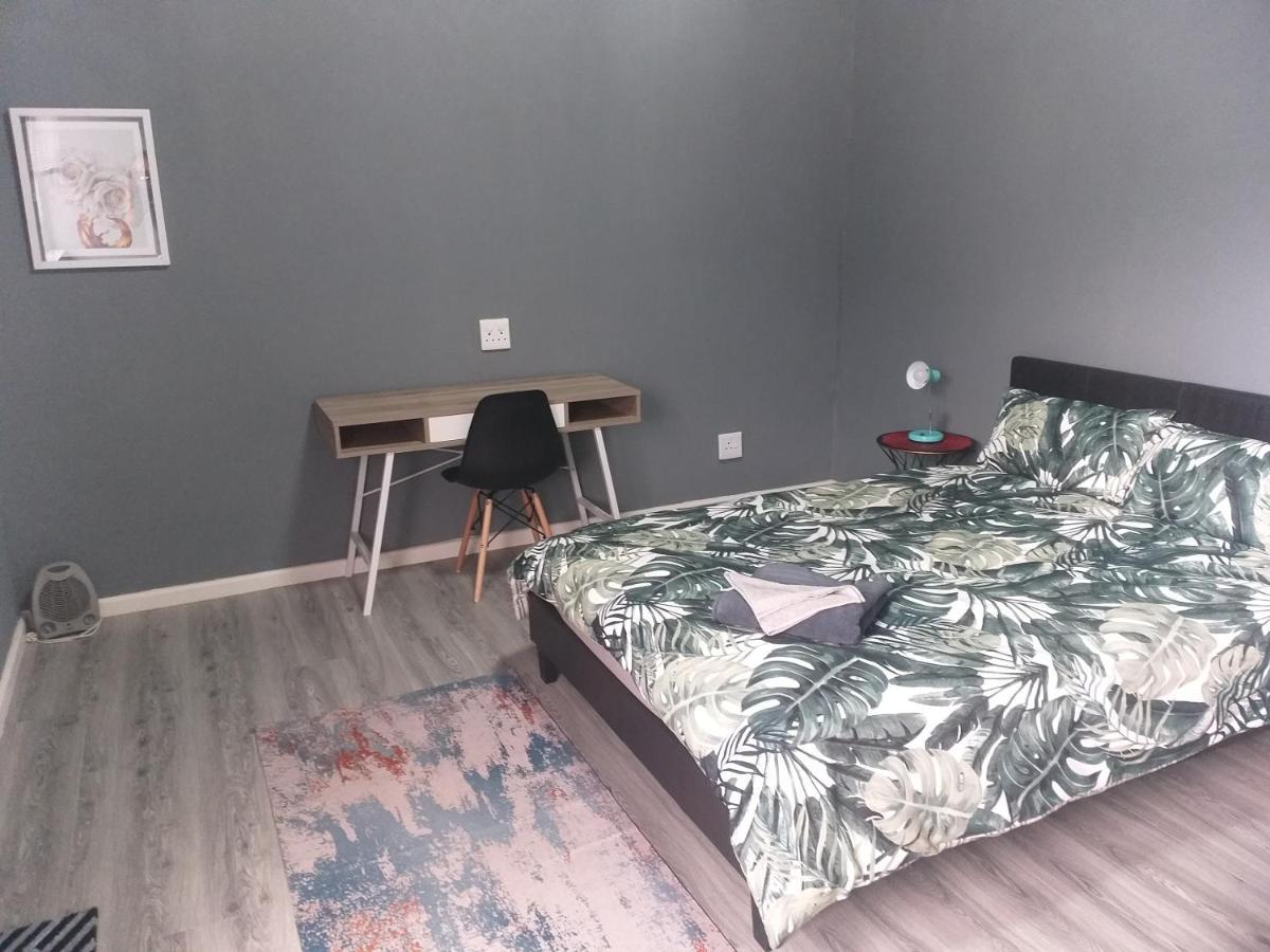 Tj Self-Catering Apartman Graaff-Reinet Kültér fotó