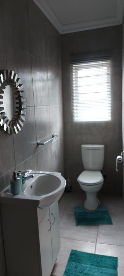 Tj Self-Catering Apartman Graaff-Reinet Kültér fotó