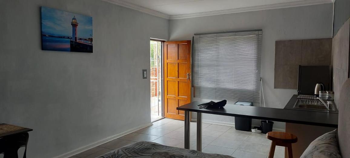 Tj Self-Catering Apartman Graaff-Reinet Kültér fotó